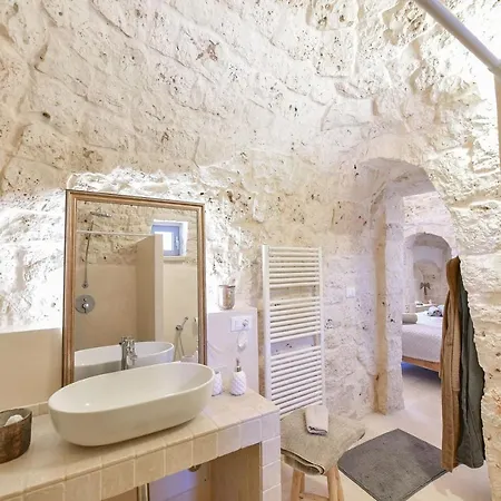 Trulli Quattro E Cinque Vila