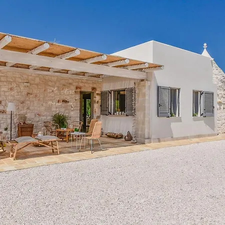Trulli Quattro E Cinque Vila