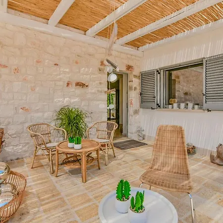 Trulli Quattro E Cinque Vila San Michele Salentino